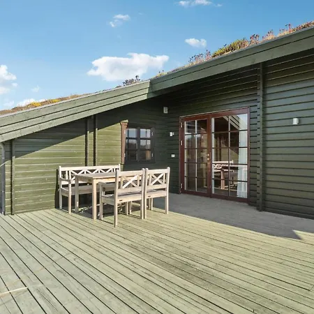 Amazing In With Kitchen